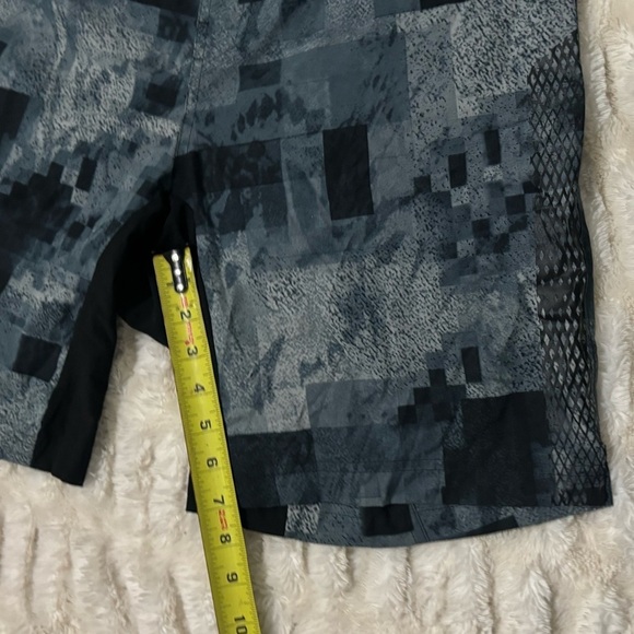 ADIDAS Climalite CrackKills Men’s Geometric Print Shorts - Picture 16 of 16